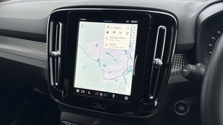 Volvo XC40 2.0 B3P Plus Dark 5dr Auto Petrol Estate